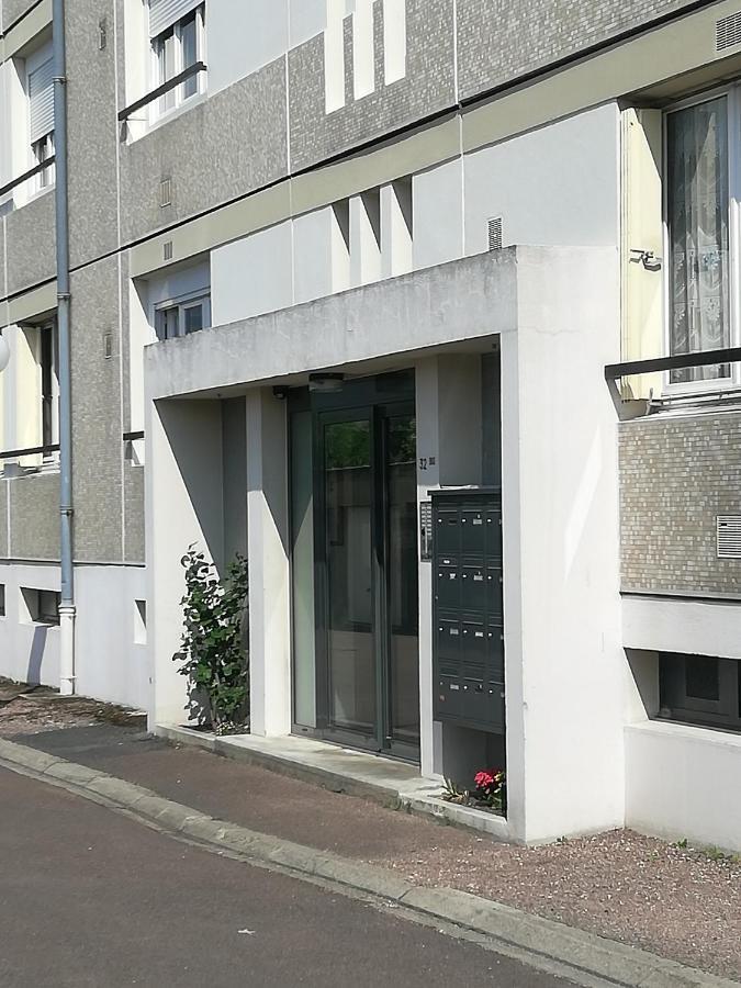 Joli Appartement Residentiel A Troyes Buitenkant foto